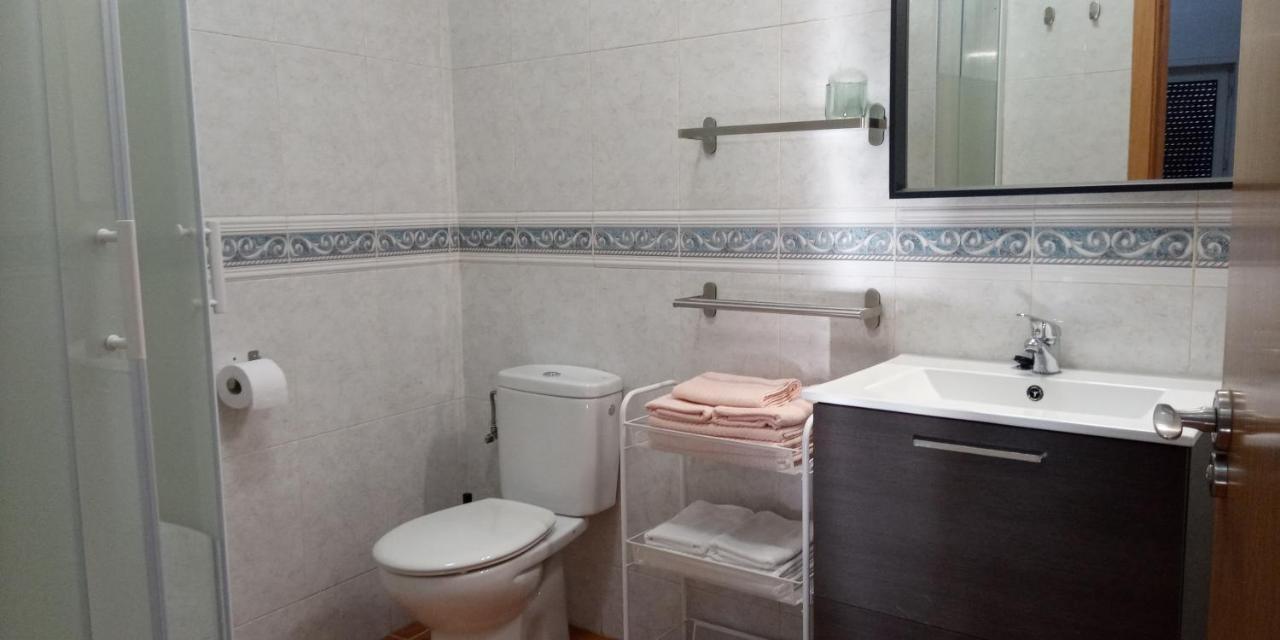 Apartamentos,Puerta De Bisagra-Parking Gratis Толедо Екстериор снимка